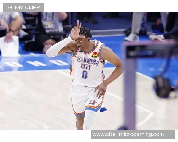 小卡称赞开拓者后卫施压表现认为经历激烈比赛对球队成长有益