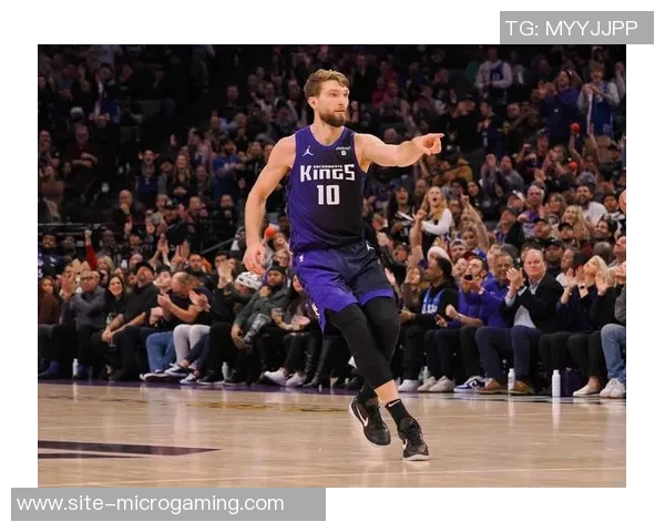 约基奇首节表现惊艳6投全中轻松斩获12分5篮板3助攻 约基奇首节表现惊艳6投全中轻松斩获12分5篮板3助攻