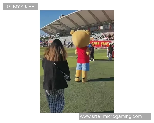 裸奔女郎19年后华丽转身成飞行员引发热议 裸奔女郎19年后华丽转身成飞行员引发热议