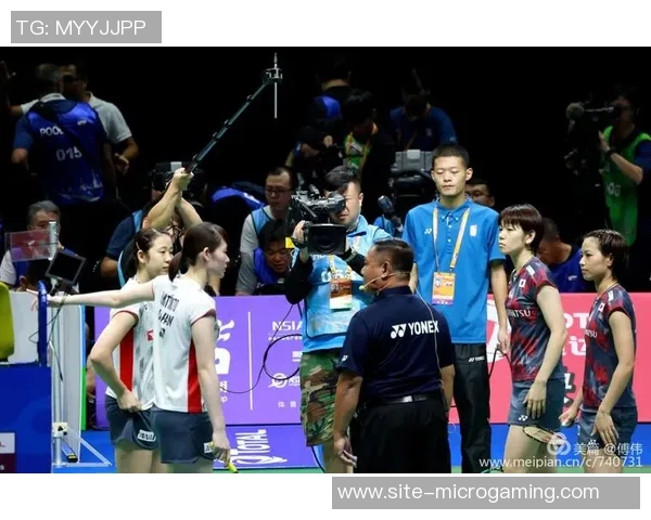 豪泽坚持三分出手21次直言追求纪录不愿投两分球